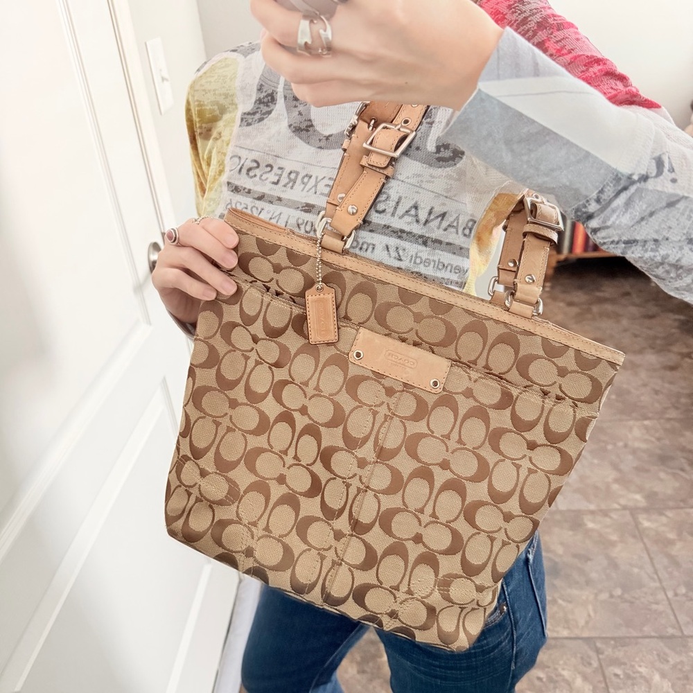 Vintage Coach Hamptons Signature Canvas Tote